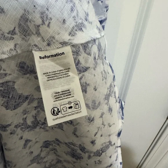 Reformation Blue and White Floral Midi Dress - Picture 6 of 6